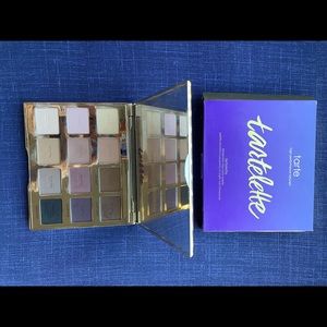 Tartelette Clay Matte Eyeshadow Palette